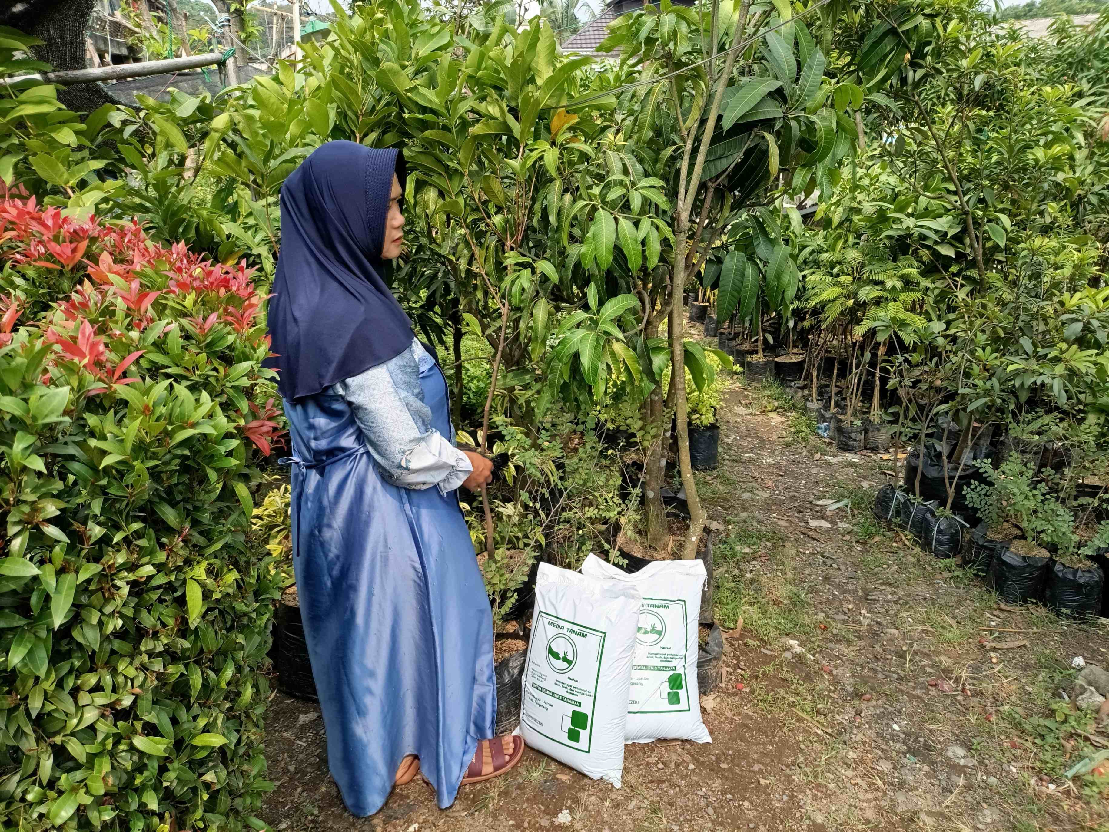 Dokumentasi Ny. Neneng Hasanah